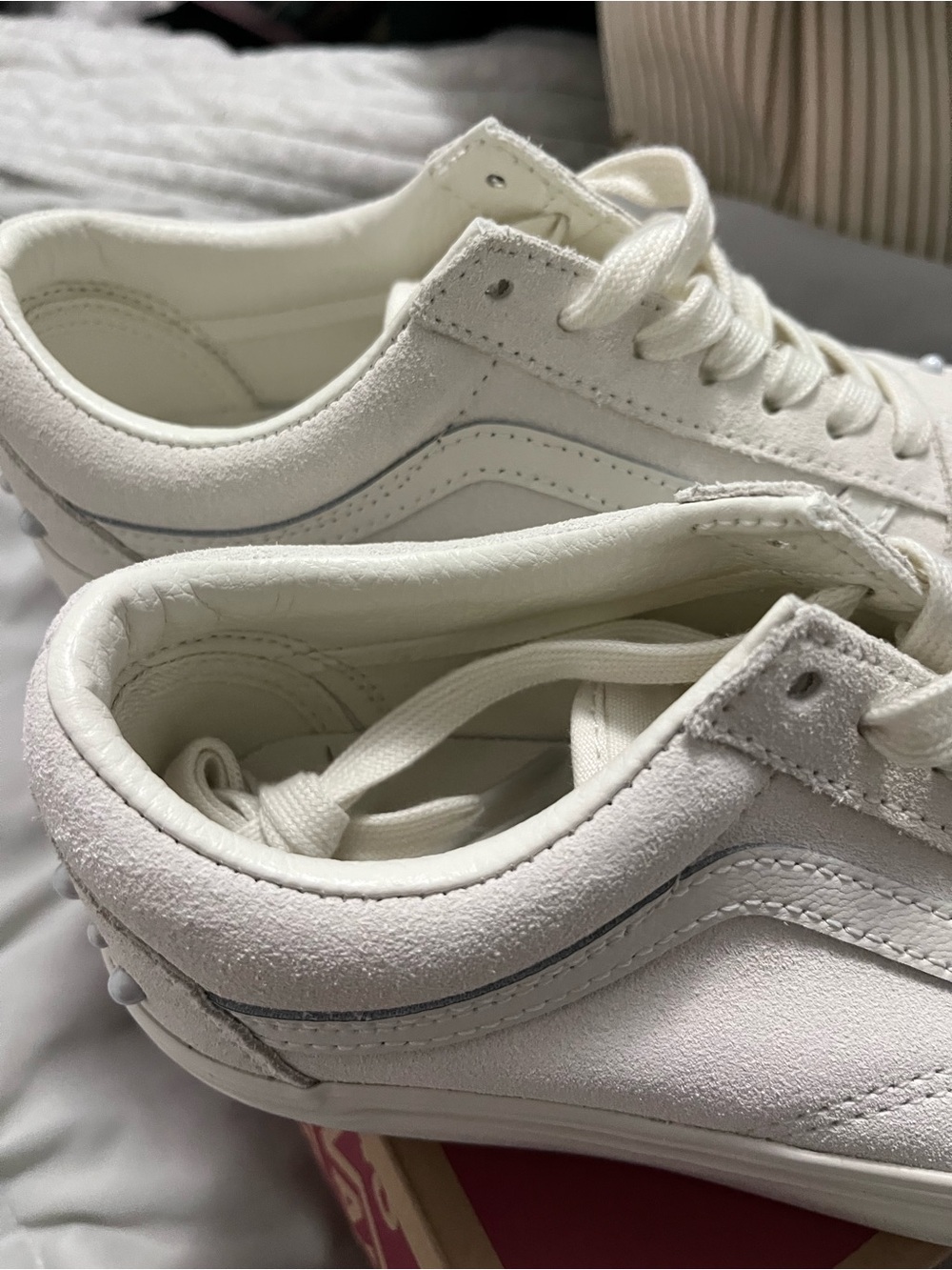 White suede Platform Lace-Up Women's Sneakers Vans - Picture 4 of 8